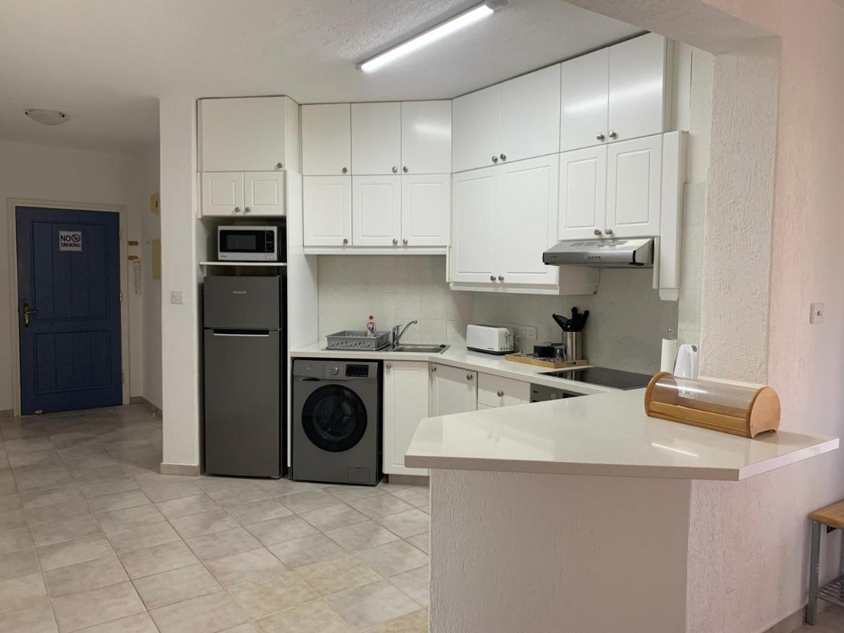 Kings Palace - Stylish, Modern 2 Bed With Sea Views Paphos Exteriér fotografie