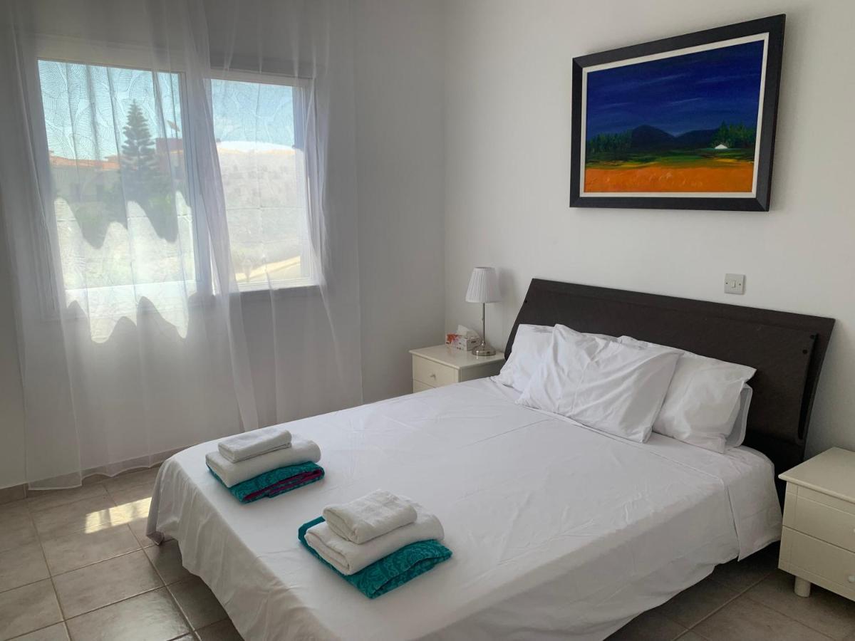 Kings Palace - Stylish, Modern 2 Bed With Sea Views Paphos Exteriér fotografie