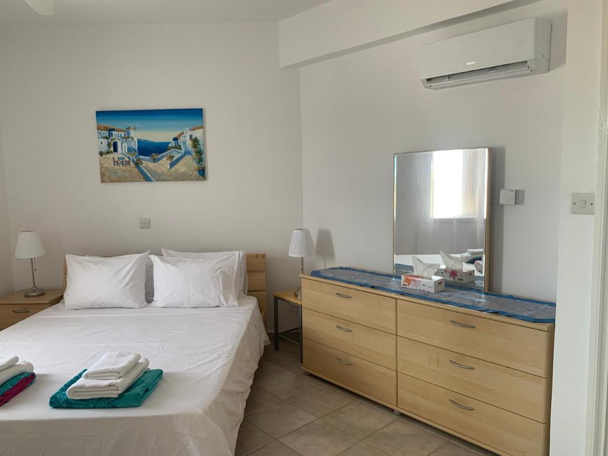Kings Palace - Stylish, Modern 2 Bed With Sea Views Paphos Exteriér fotografie
