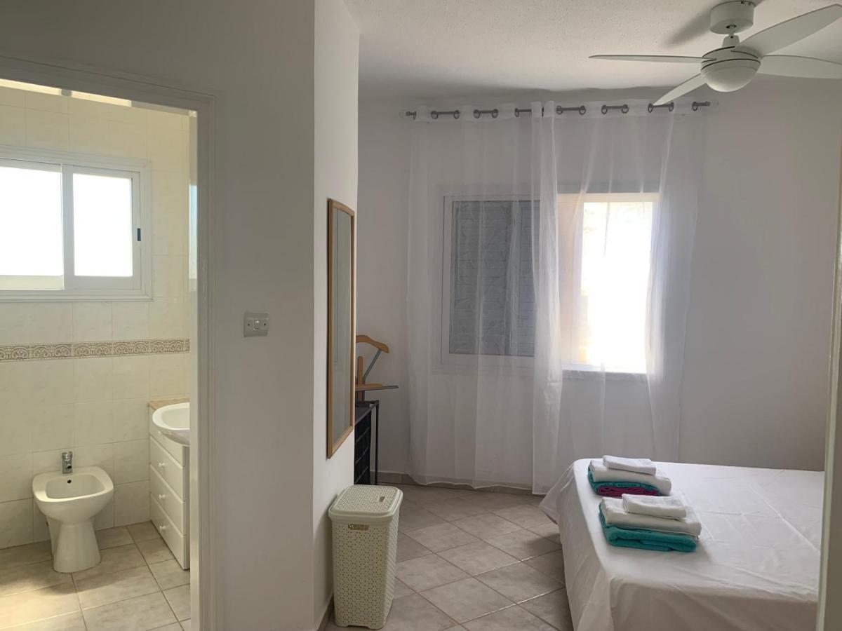 Kings Palace - Stylish, Modern 2 Bed With Sea Views Paphos Exteriér fotografie